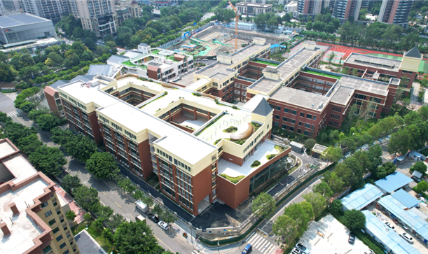 中国网——深入推进“六个一批”项目建设，成都新都三所学校即将开学迎新